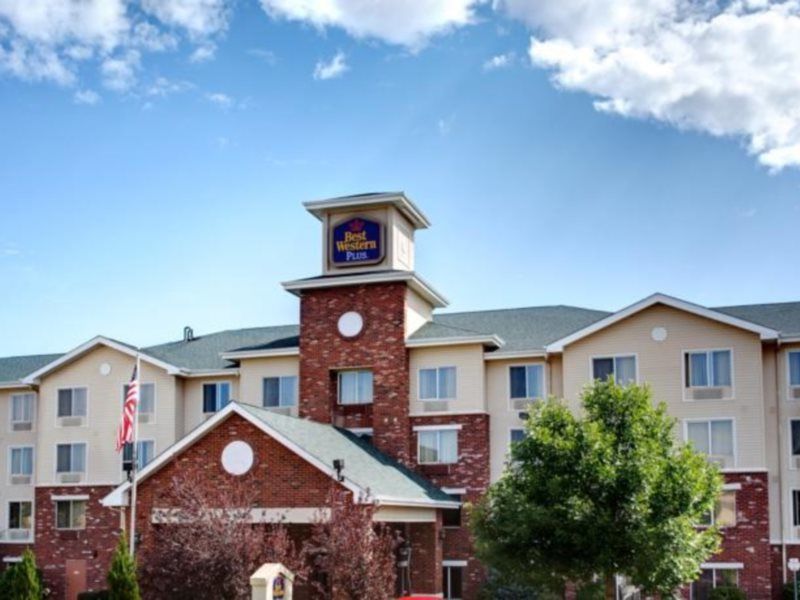 Best Western Plus Gateway Inn & Suites - Aurora Exterior photo